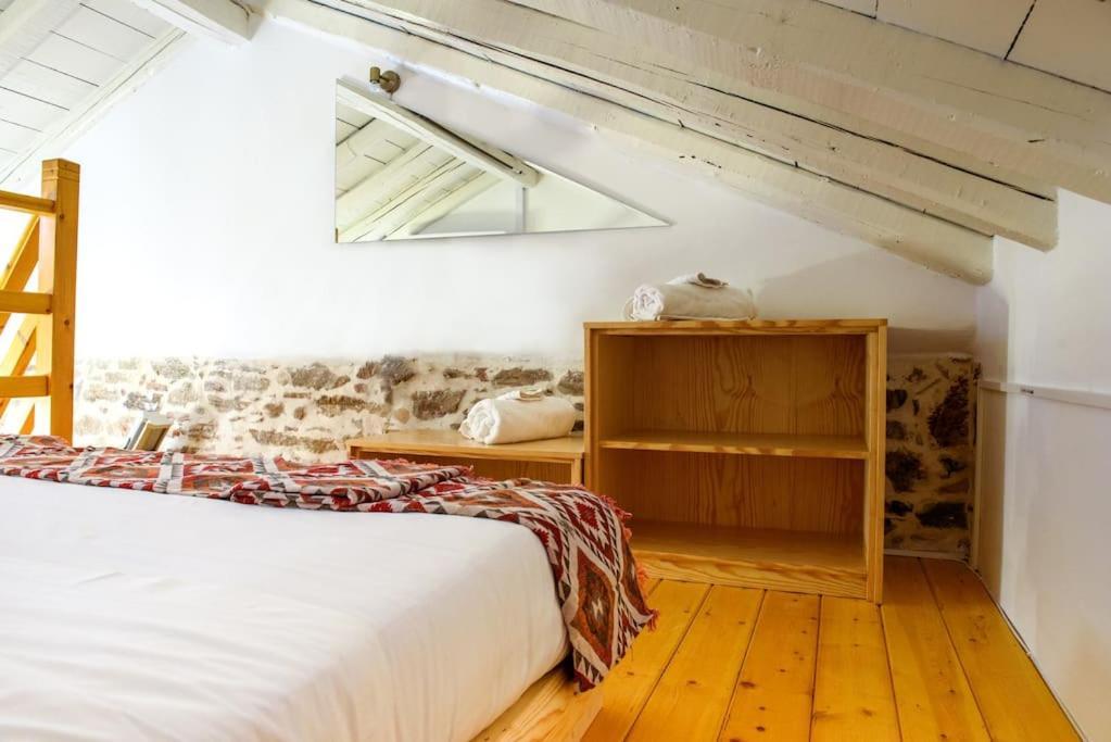 Lavrio Stone House 5 Min From The Centre/Port Appartement Buitenkant foto